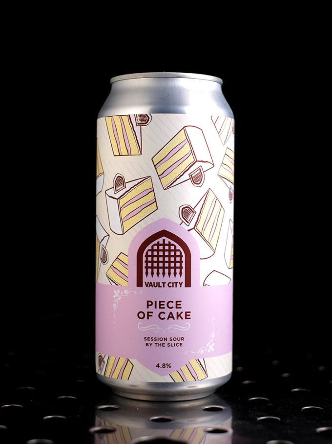 Vault City | Piece of Cake | Pastry Sour Fraise Framboise Vanille | 4,8%