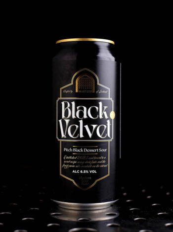 Vault City | Black Velvet 2.0 | Pastry Sour Mûre Cerise Chocolat Caramel Vanille | 6,5%